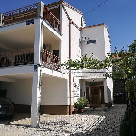 Apartment Anita Senj  Bagian luar foto