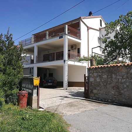 Apartment Anita Senj  Bagian luar foto