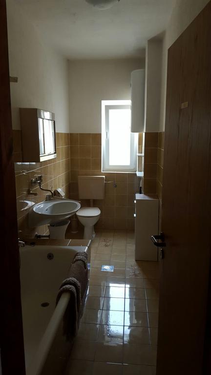 Apartment Anita Senj  Bagian luar foto